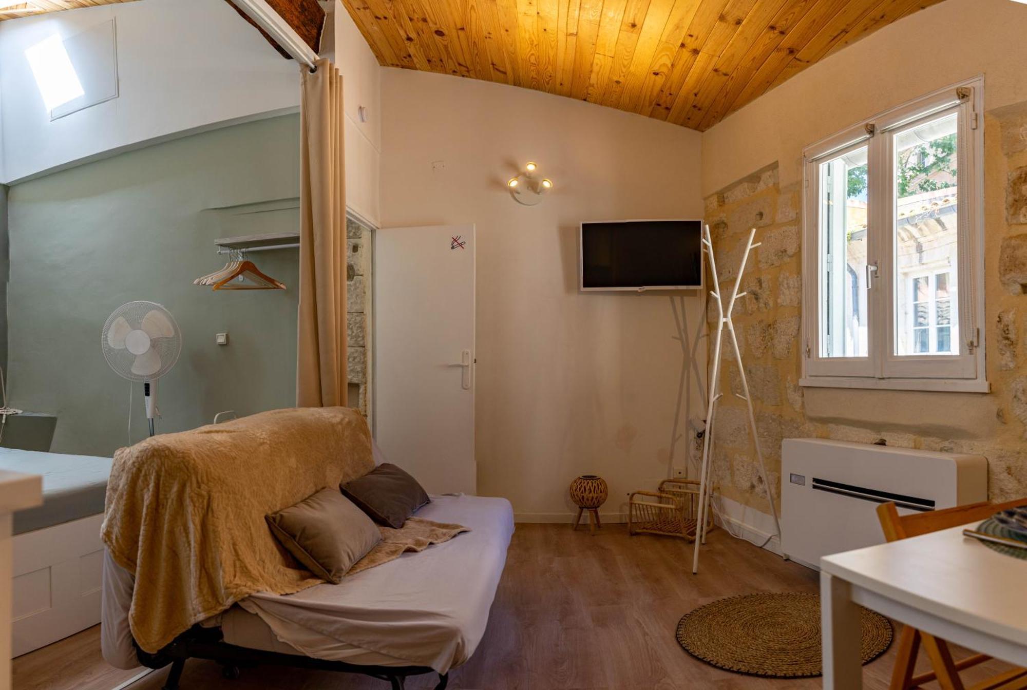 Apartment A L'ombre Des Papes *