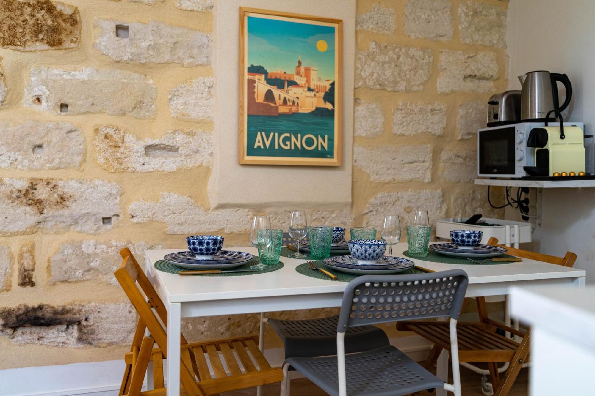 Apartment A L'ombre Des Papes